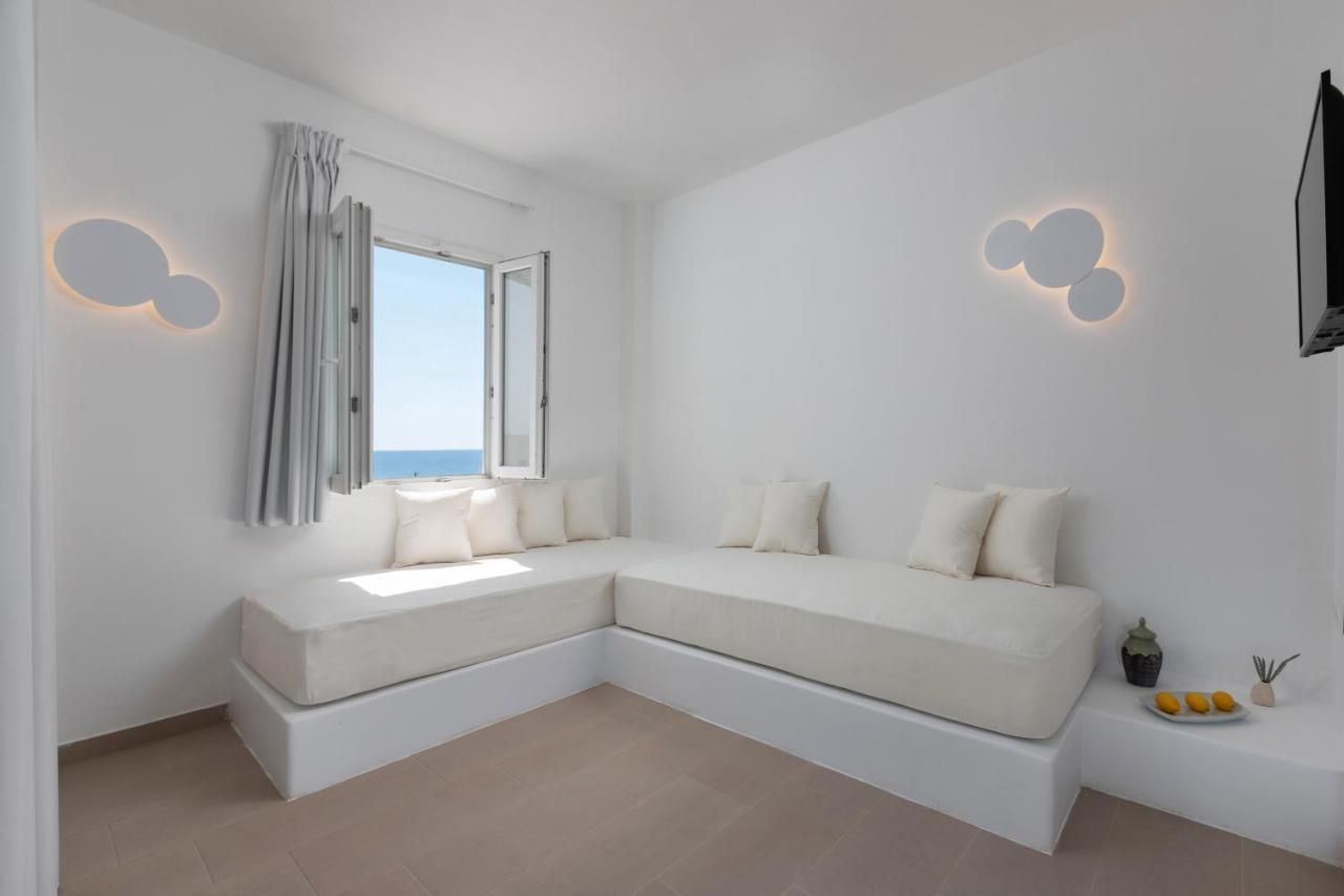 Voca Hotel & Suites Kamári Dış mekan fotoğraf
