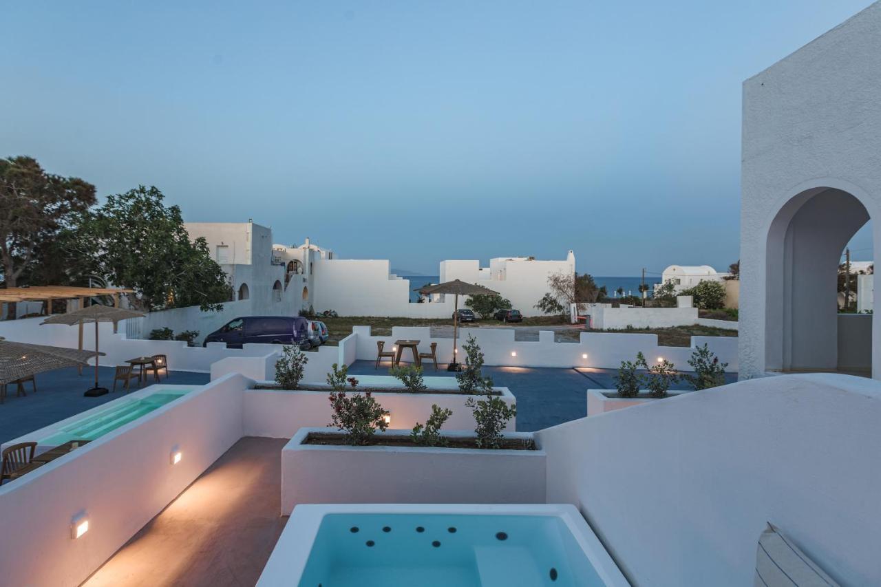 Voca Hotel & Suites Kamári Dış mekan fotoğraf